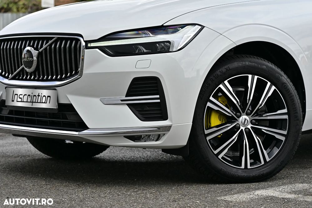 Volvo XC 60 B4 MHEV AT8 AWD Inscription - 28