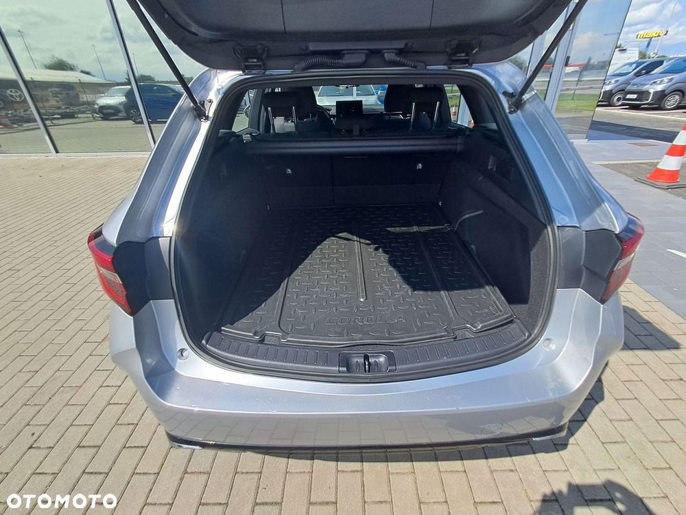 Toyota Corolla 1.8 Hybrid Comfort - 16