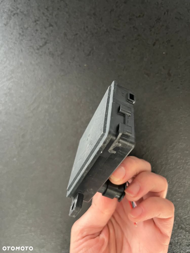 RENAULT Scenic E-Tech V 5 Radar asystent pasa przód 284470679R - 3