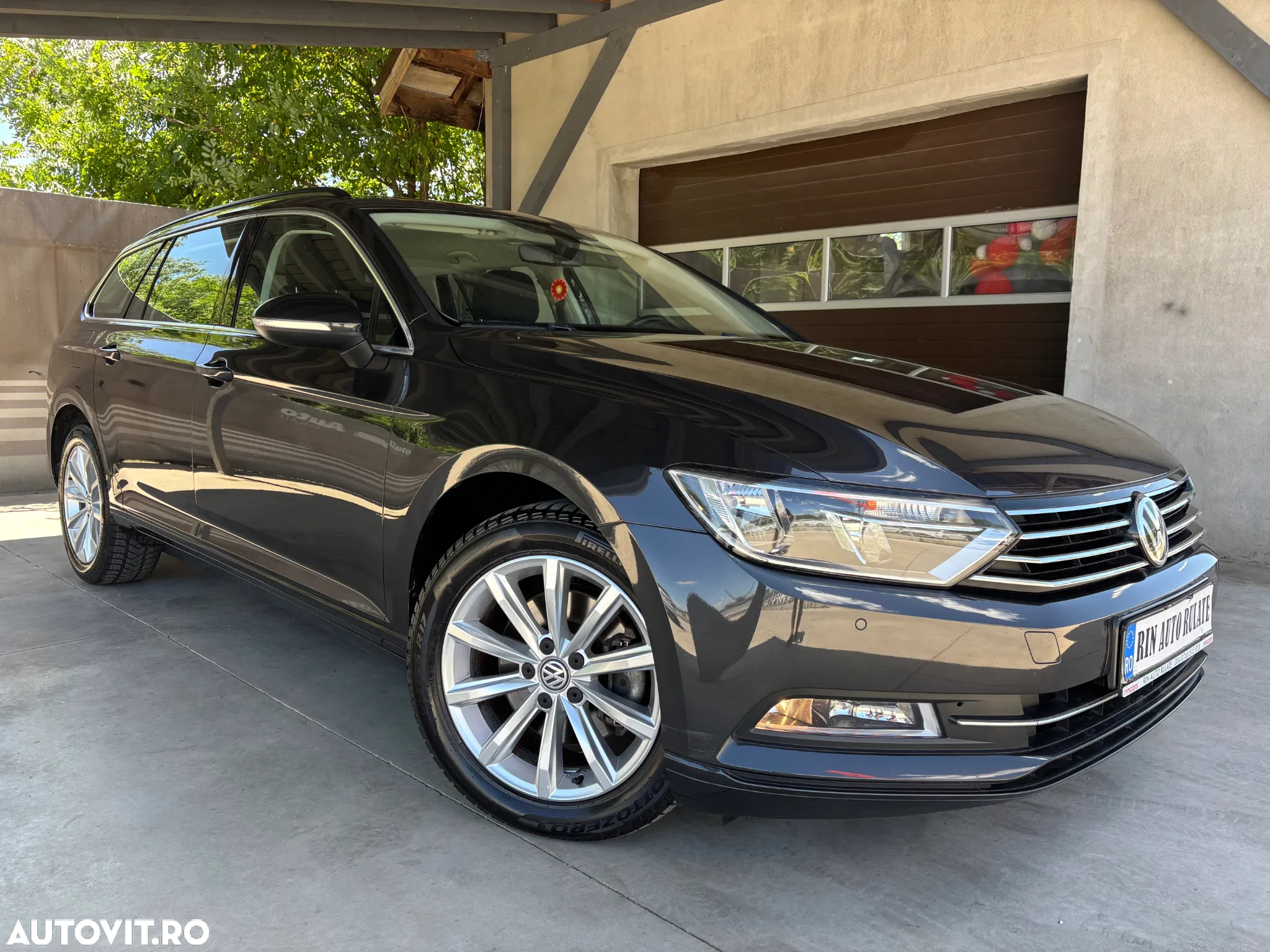 Volkswagen Passat Variant 2.0 TDI DSG (BlueMotion Technology) Comfortline - 11