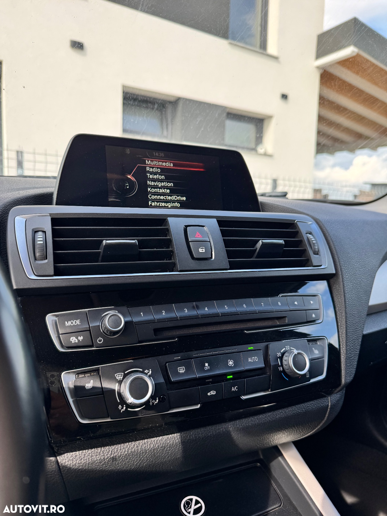 BMW Seria 1 - 12
