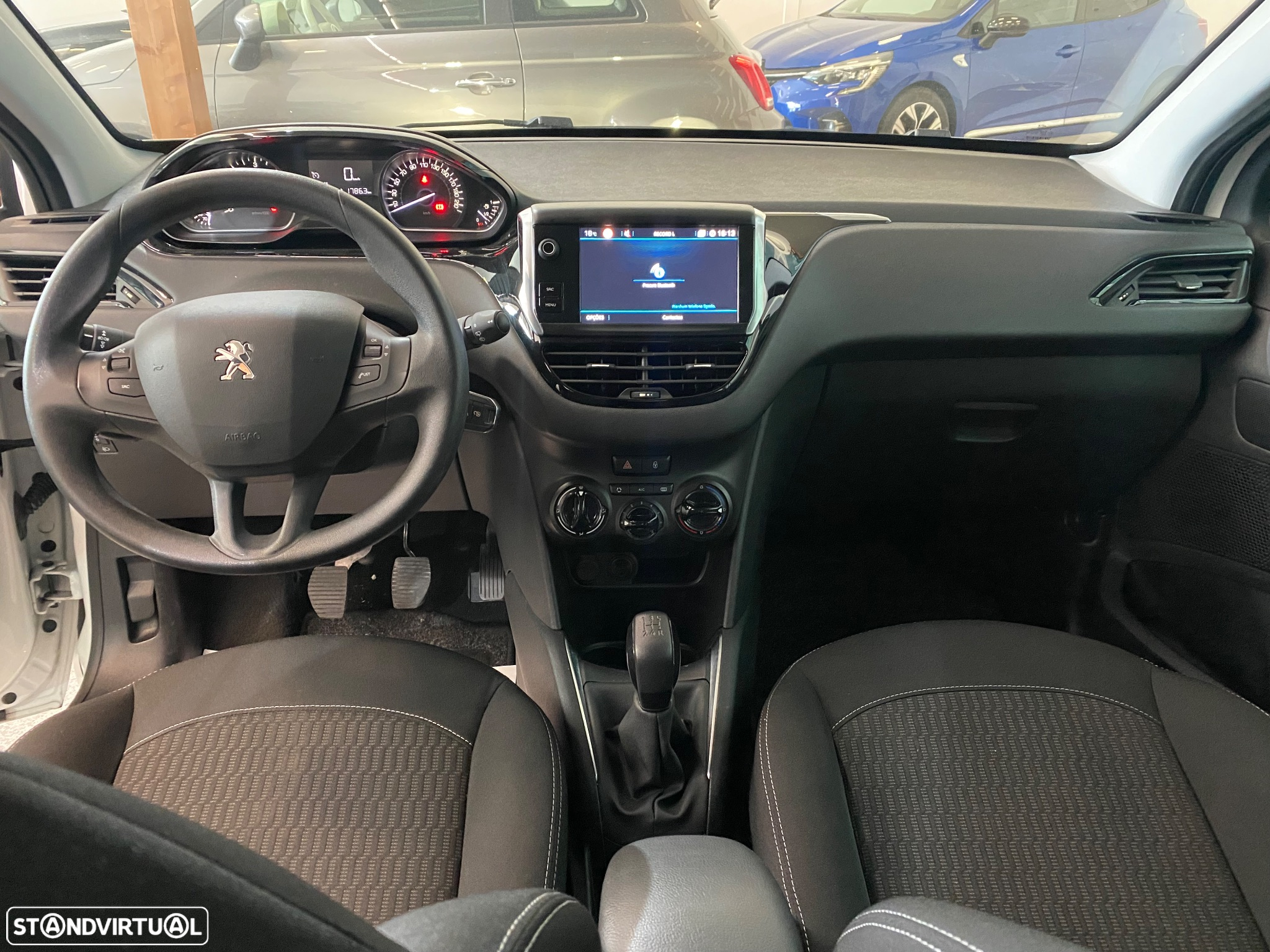 Peugeot 208 1.6 BlueHDi Active - 9