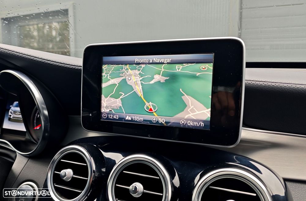 Mercedes-Benz GLC 220 - 29