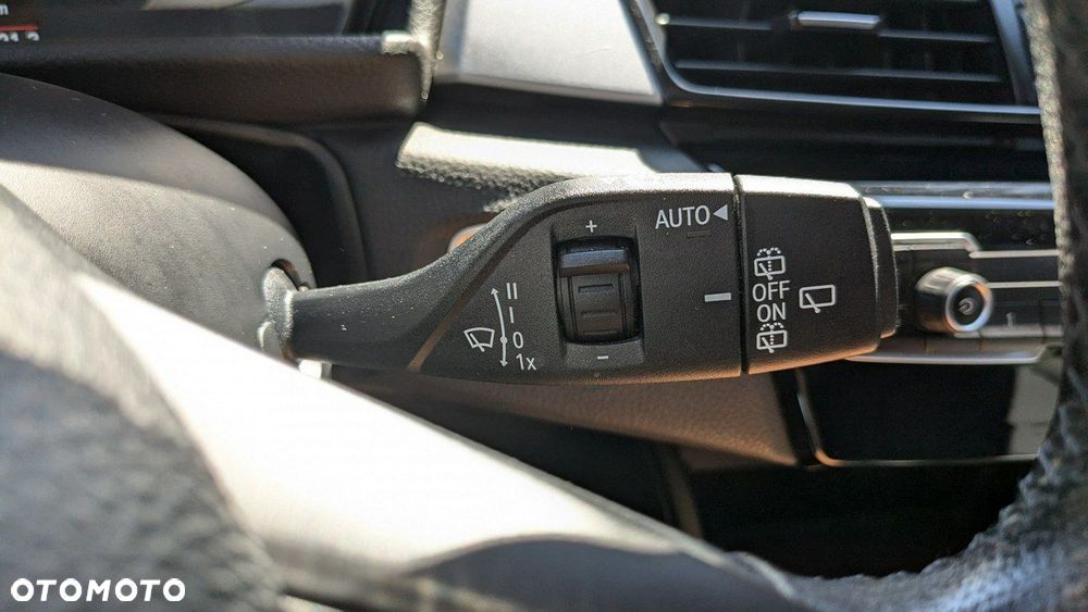 BMW Seria 2 - 33