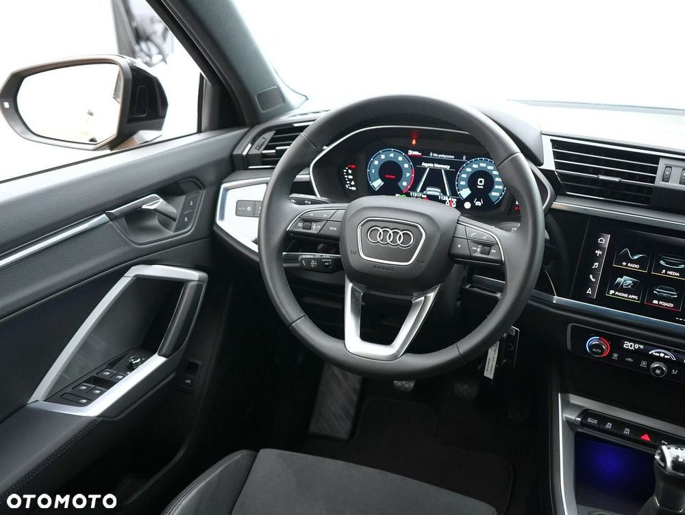 Audi Q3 Sportback - 25
