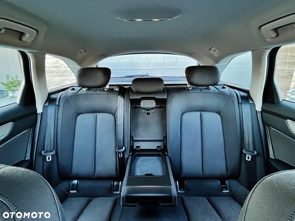 Audi A6 Avant 40 TDI quattro S tronic sport - 10