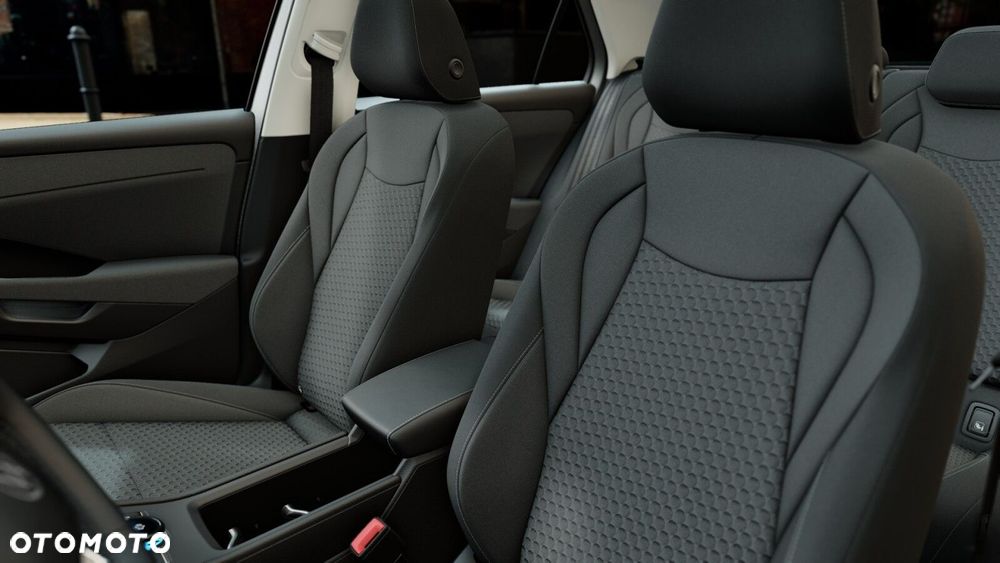 Volkswagen T-Roc 1.5 eTSI Life DSG - 11