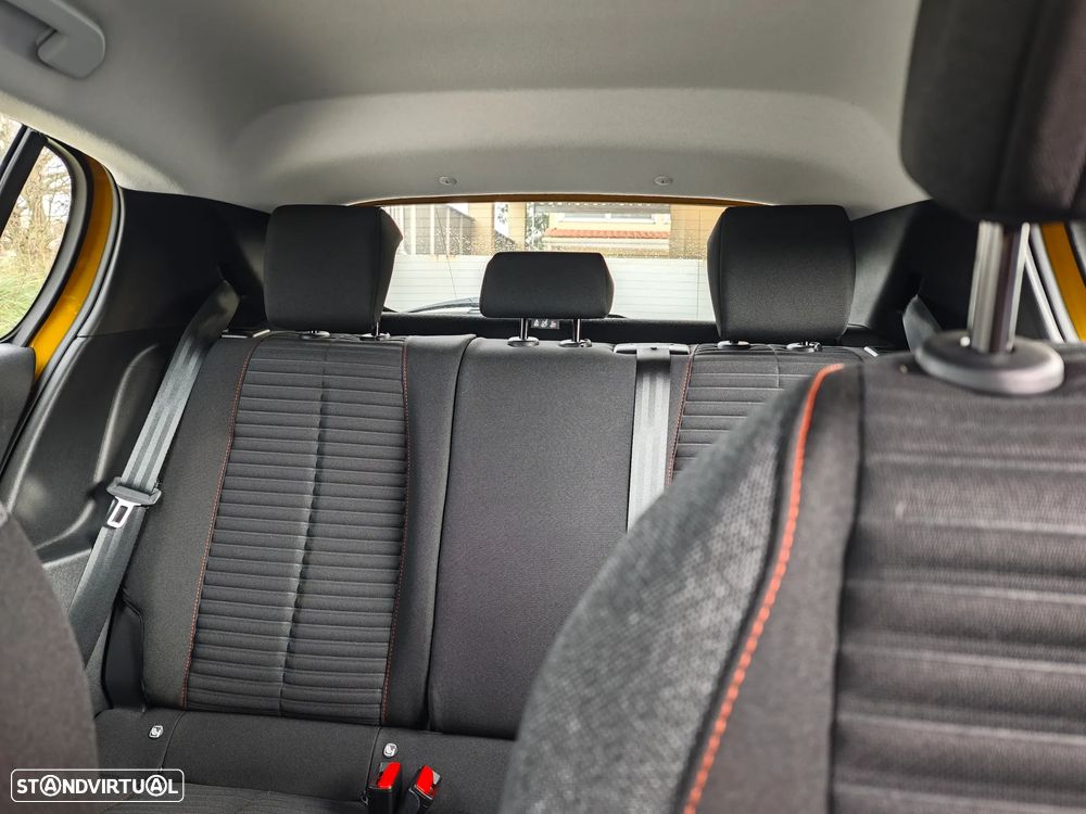 Peugeot e-208 Active Pack - 21