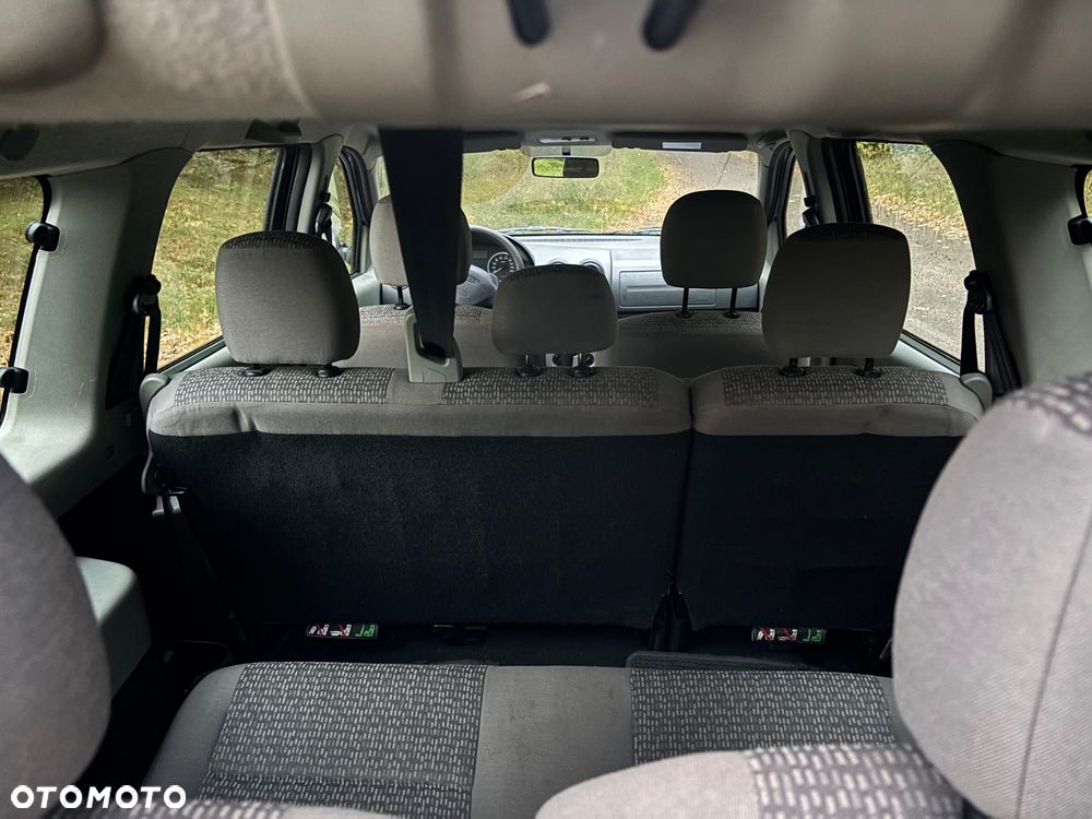 Dacia Logan - 6