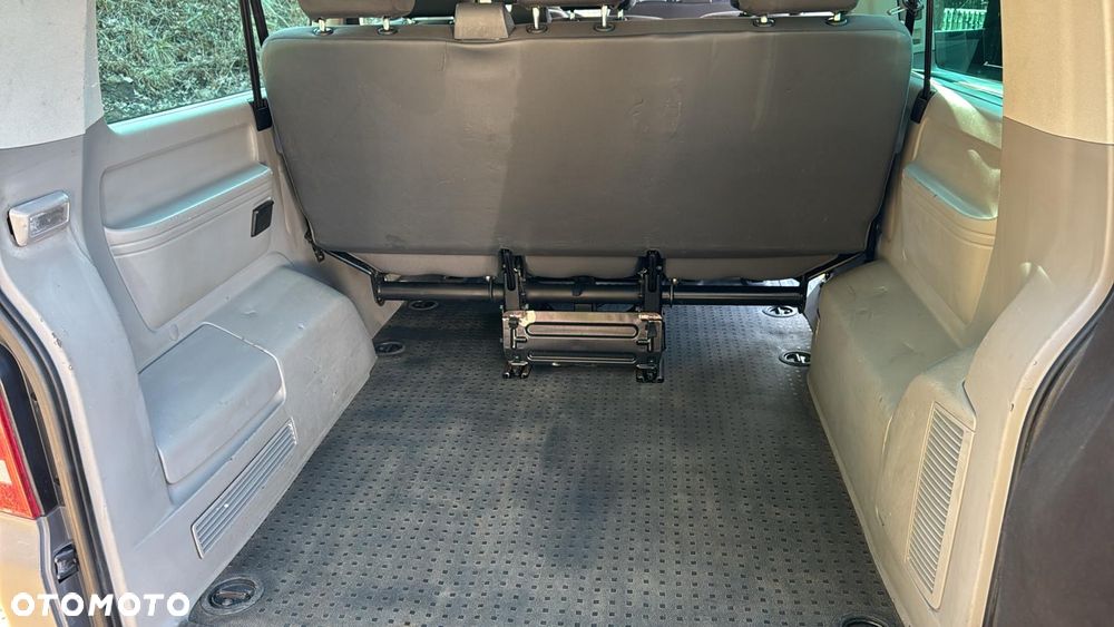 Volkswagen Caravelle L2 Trendline - 16