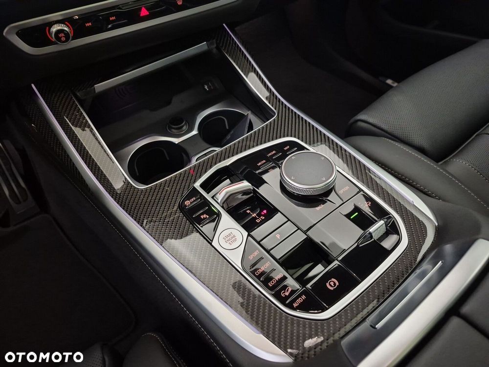 BMW X7 - 17