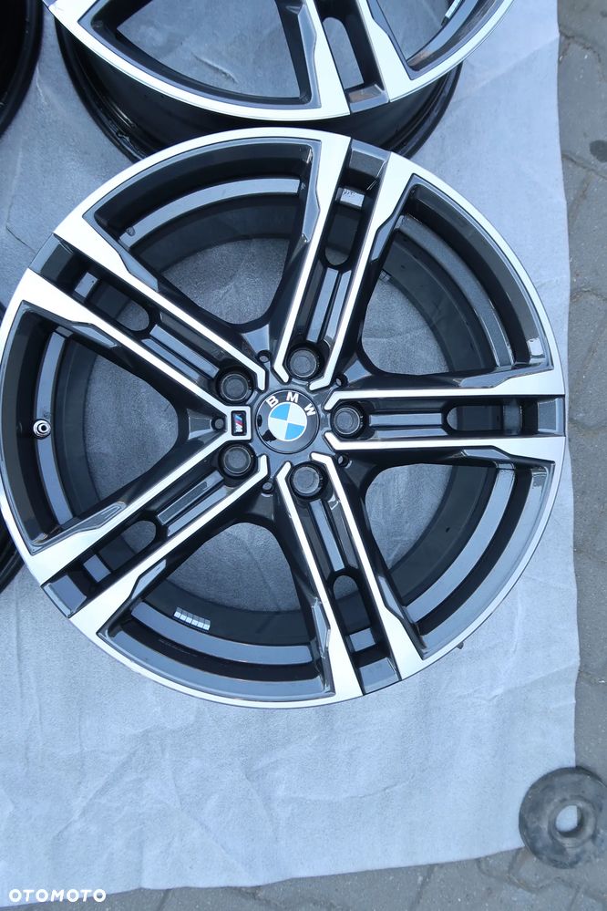 Oryginalne Felgi BMW 2 g42 18'' M pakiet - 1