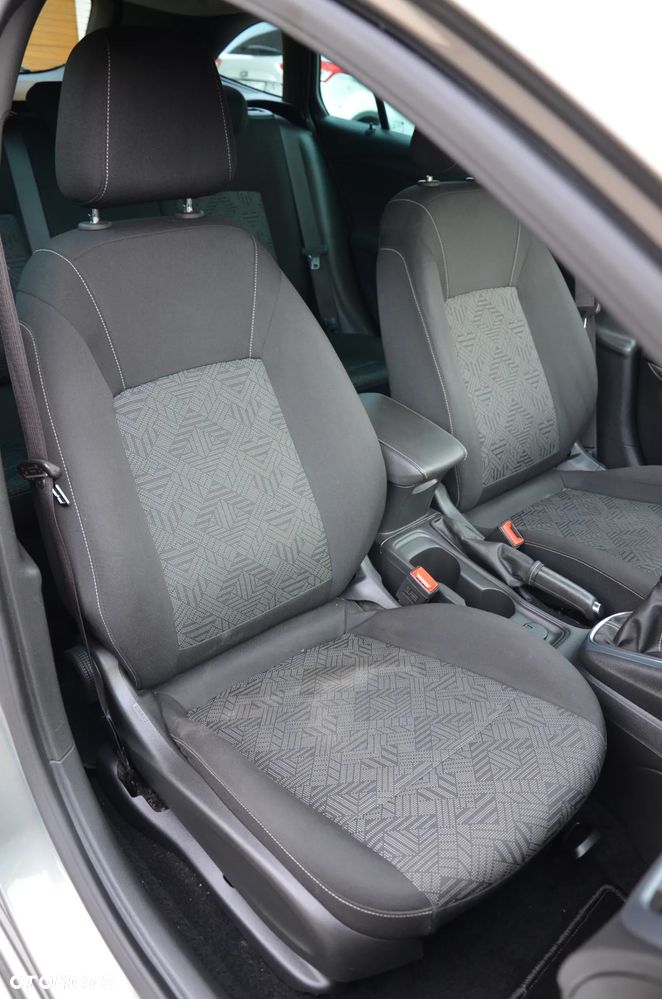 Opel Astra 1.4 Turbo ON - 19