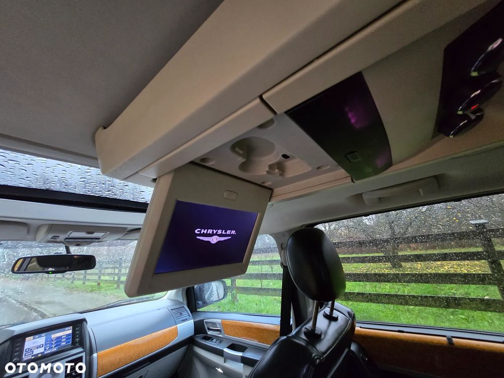 Chrysler Grand Voyager 2.8 CRD Automatik Limited - 28