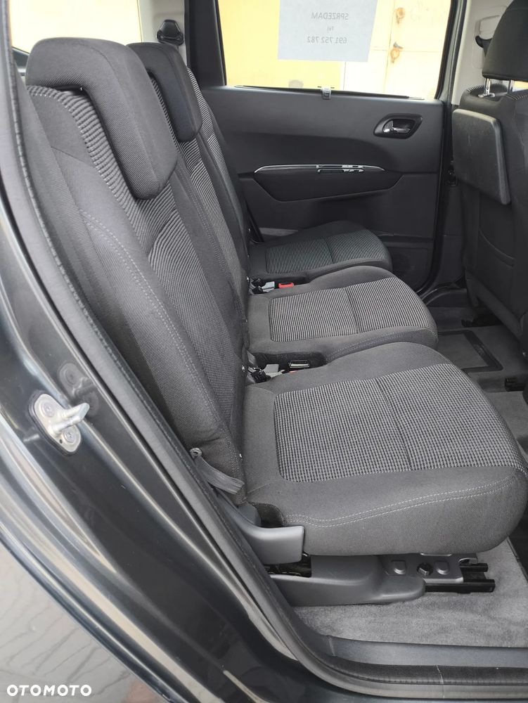 Peugeot 5008 1.6 e-HDi Active S&S - 9