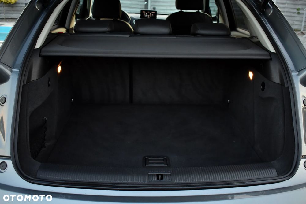 Audi Q3 2.0 TDI Quattro Edycja Specjalna - 40