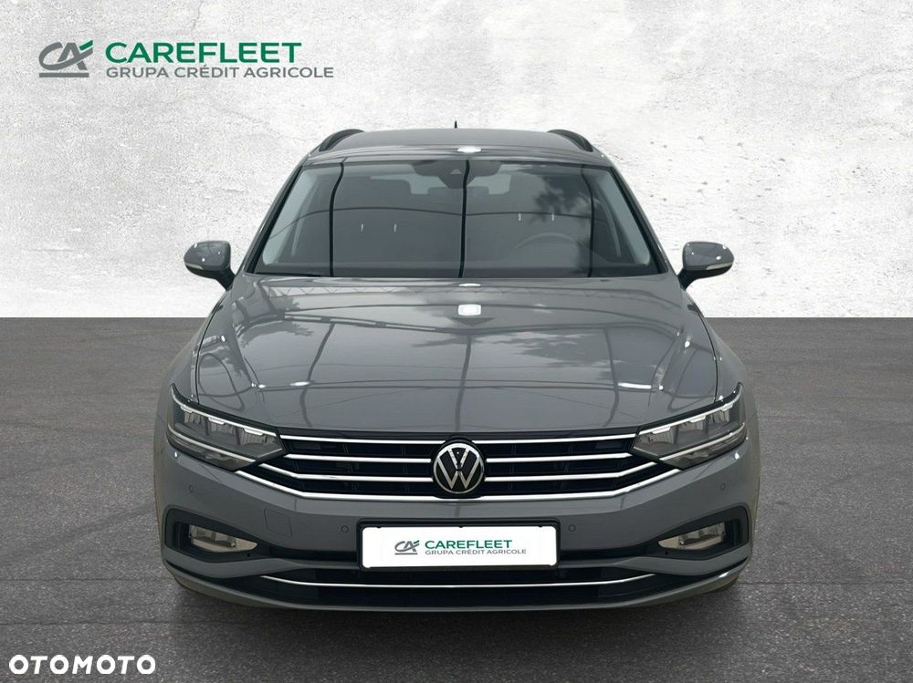 Volkswagen Passat - 3