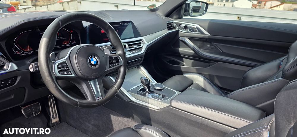 BMW M4 M440i xDrive - 7