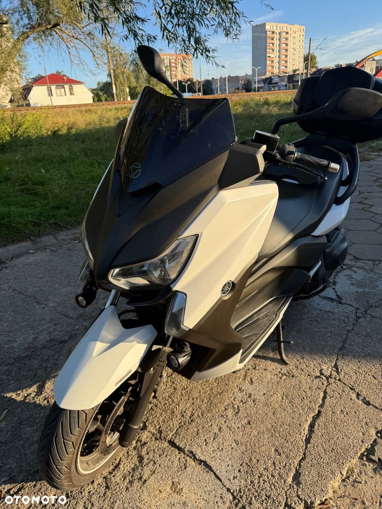 Yamaha X-max - 1