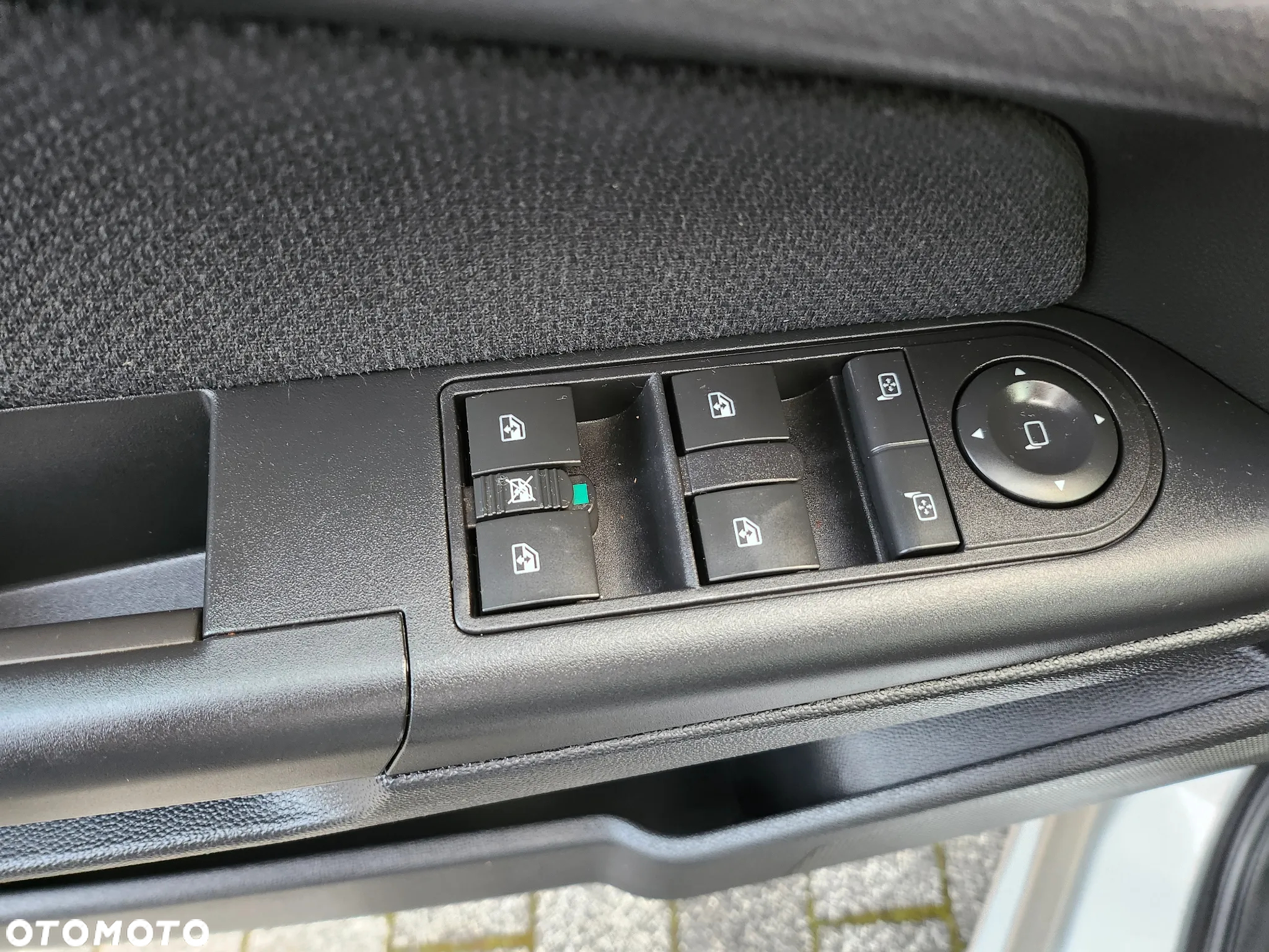 Opel Astra - 12