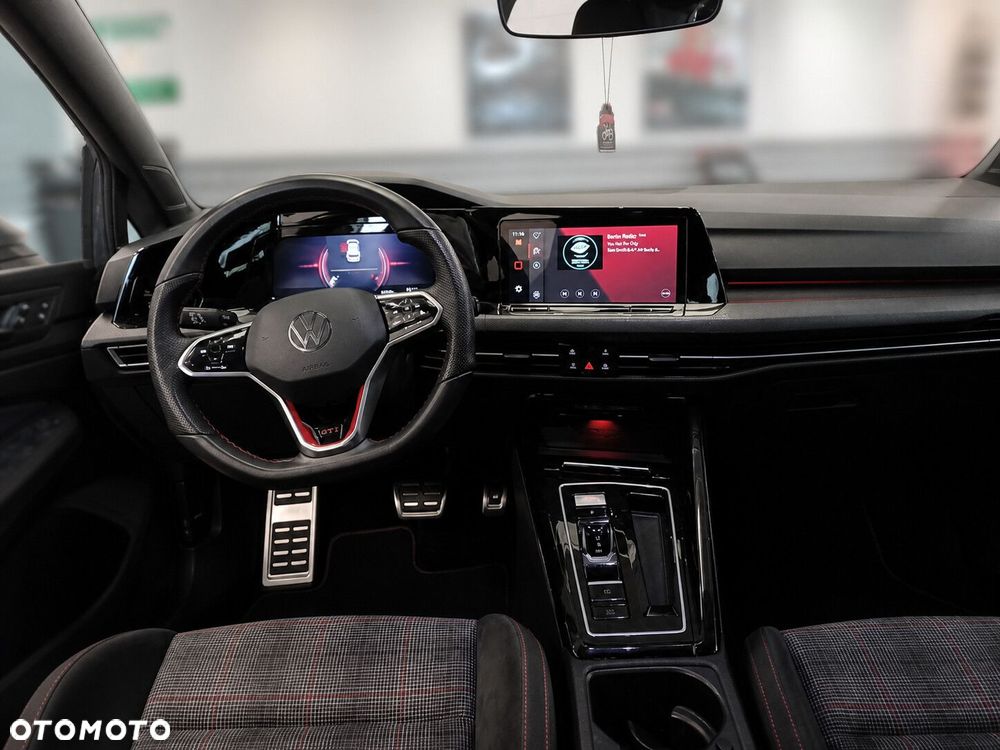 Volkswagen Golf 2.0 TSI GTI DSG - 3