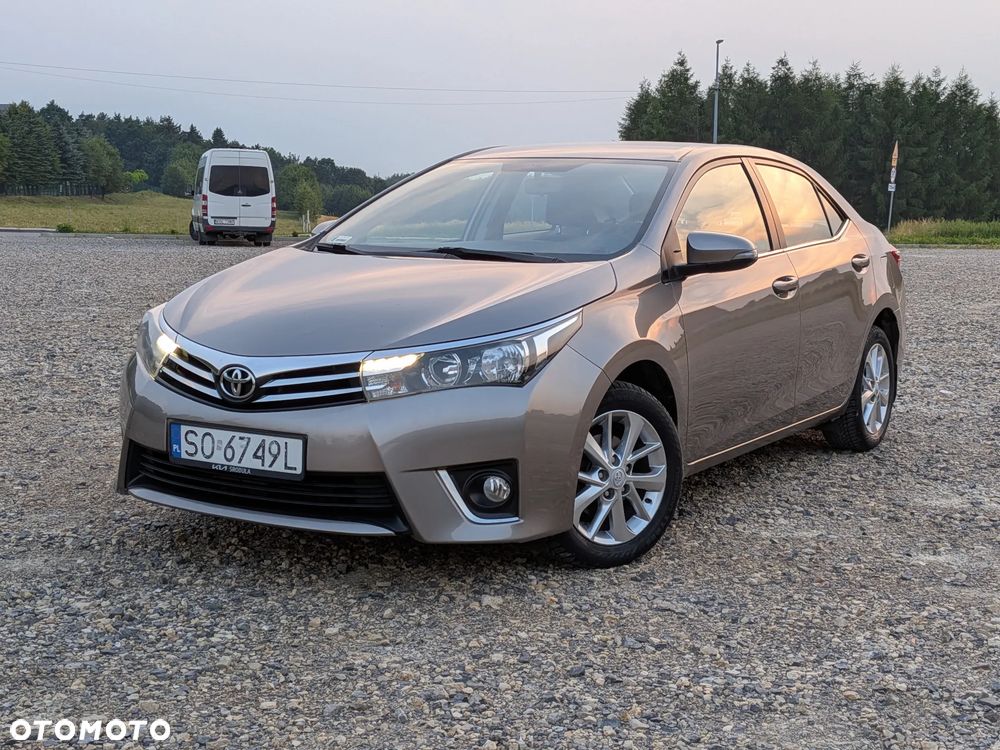 Toyota Corolla 1.6 Prestige EU6 - 12