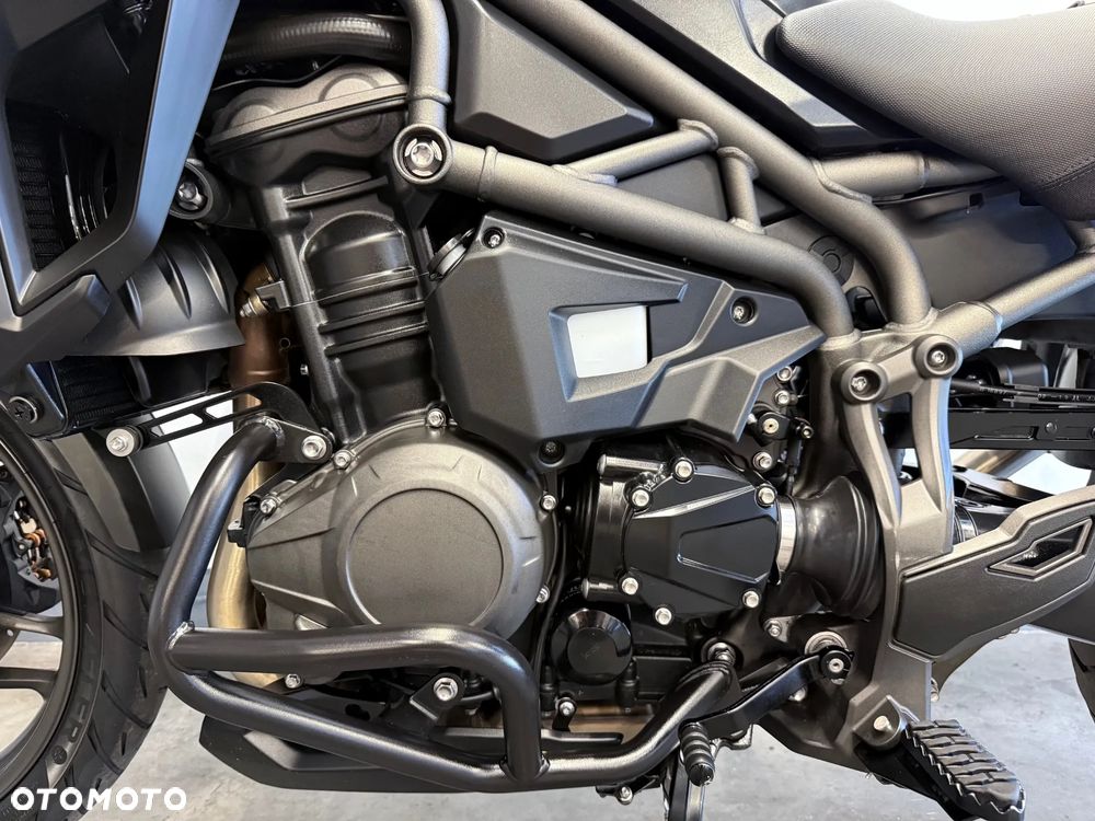 Triumph Tiger - 12