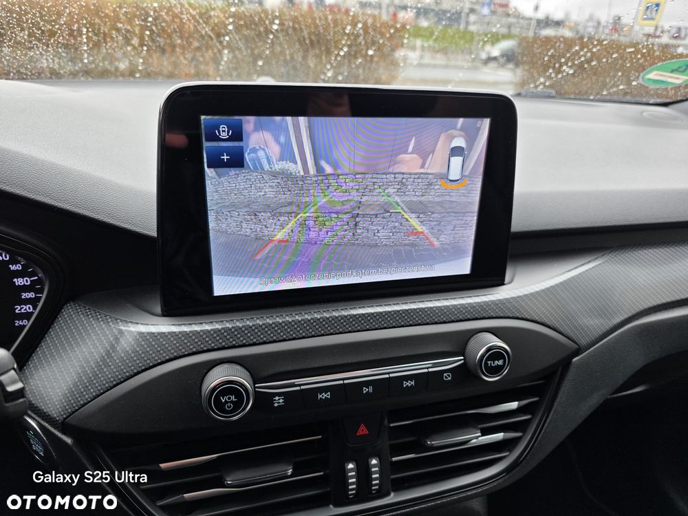 Ford Focus 1.5 EcoBoost ST-Line ASS - 29