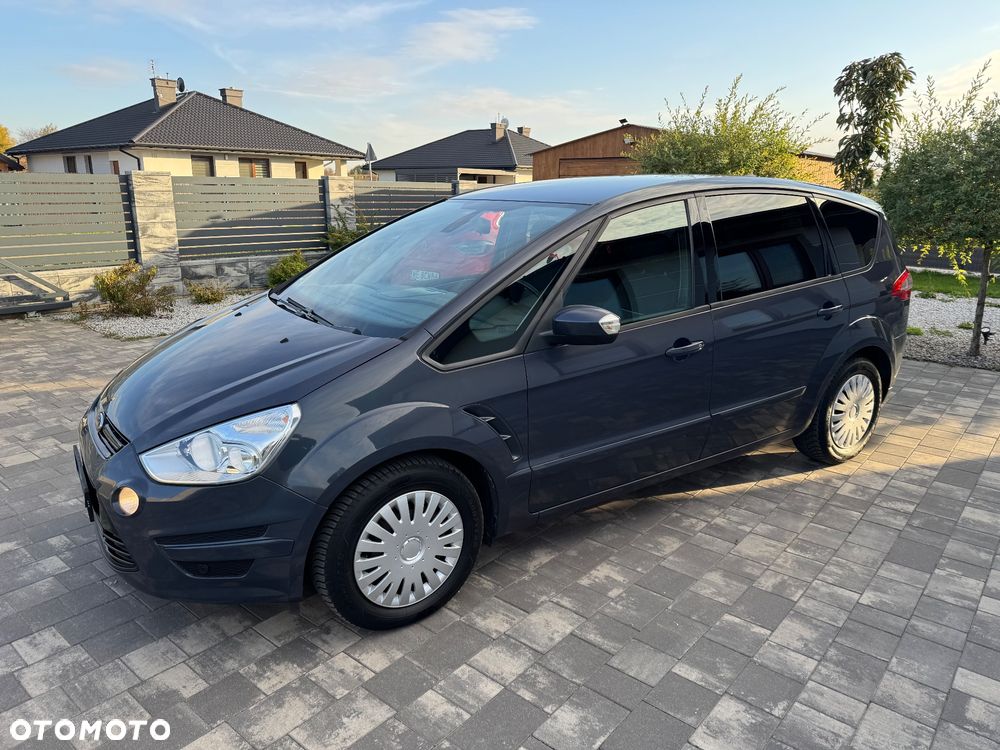 Ford S-Max - 21