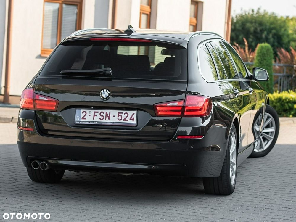 BMW Seria 5 520d Luxury Line - 3