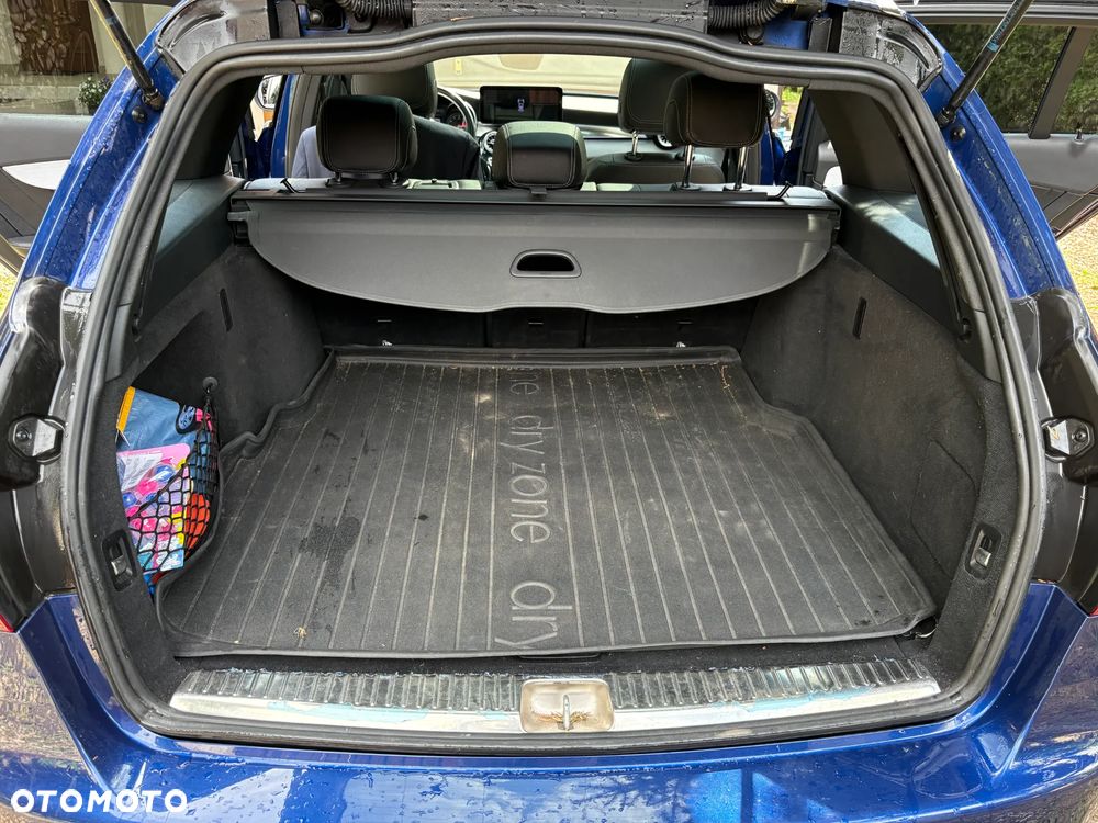Mercedes-Benz Klasa C 200 4-Matic 9G-TRONIC - 24
