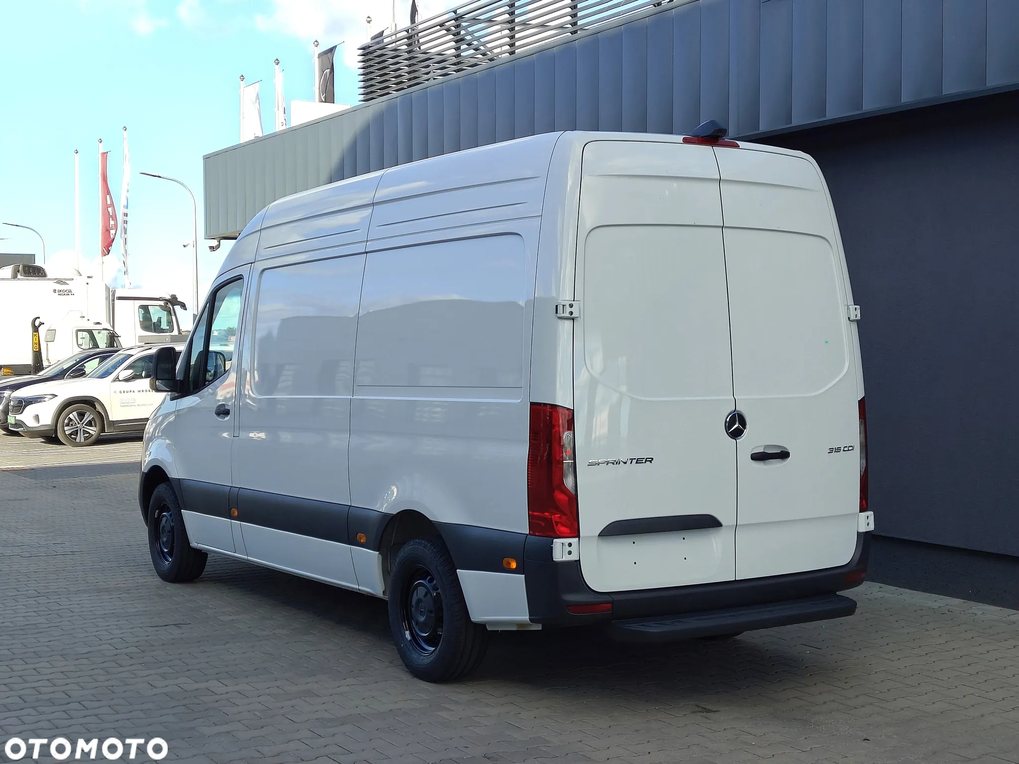 Mercedes-Benz Sprinter - 3