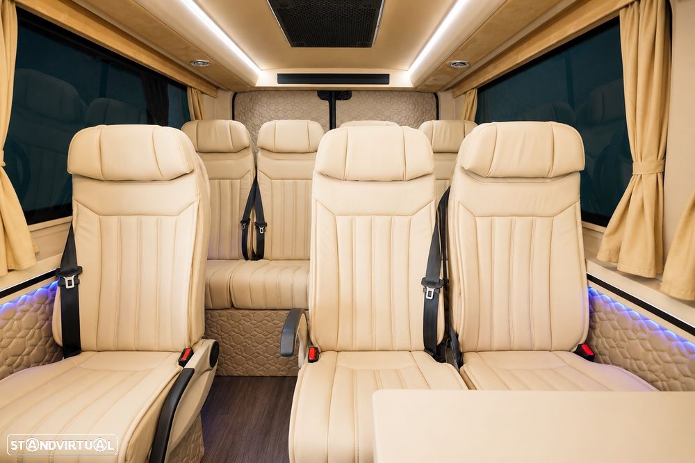 Mercedes Benz Sprinter - 11