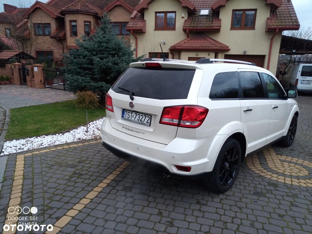 Fiat Freemont 2.0 Multijet 16V DPF Automatik Allrad Lounge - 6