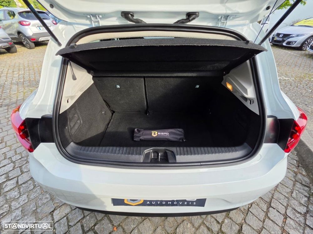 Renault Clio 1.0 TCe Evolution - 10