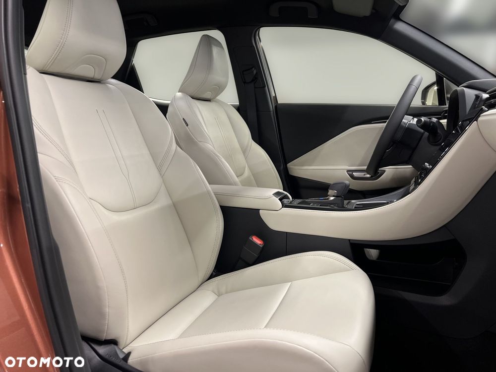 Lexus LBX 1.5 Hybrid Elegant - 8