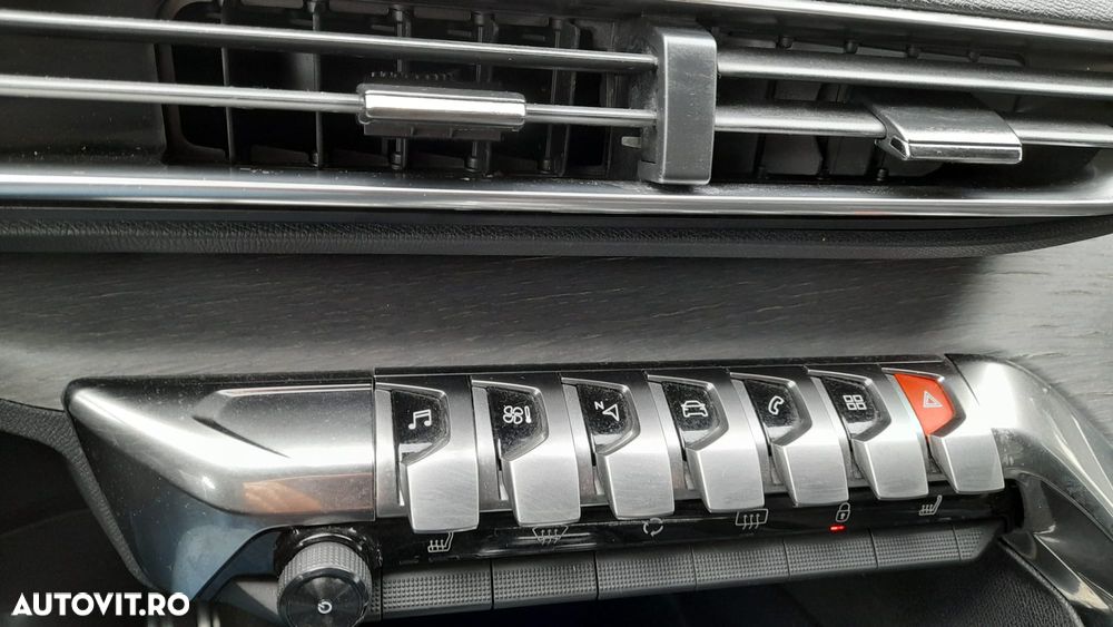 Peugeot 5008 BlueHDI 180 EAT8 GT - 11