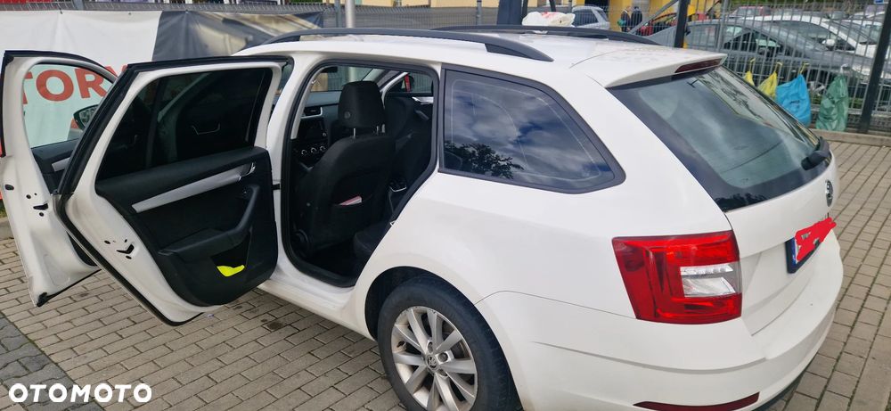 Skoda Octavia 1.6 TDI Ambition - 7