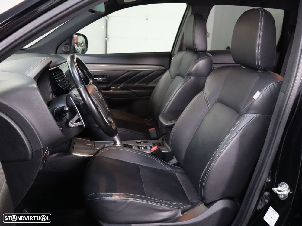 Mitsubishi Outlander 2.4 Instyle - 6