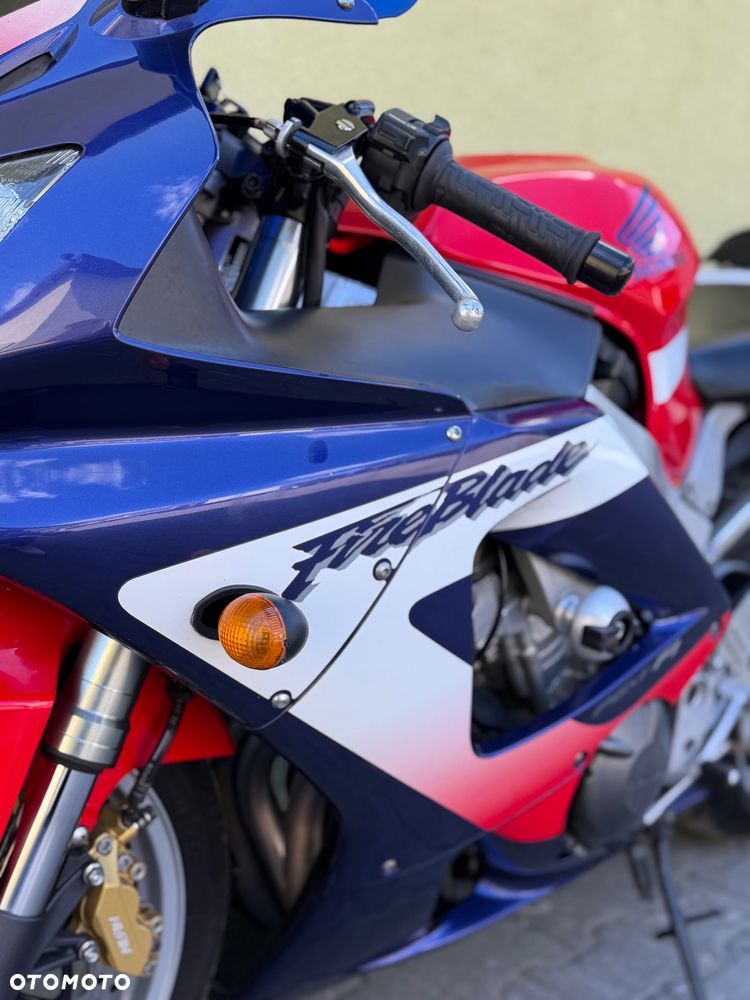 Honda CBR - 31