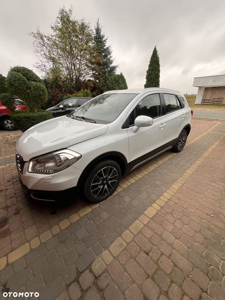 Suzuki SX4 S-Cross 1.6 DDiS 4x4 Comfort - 10