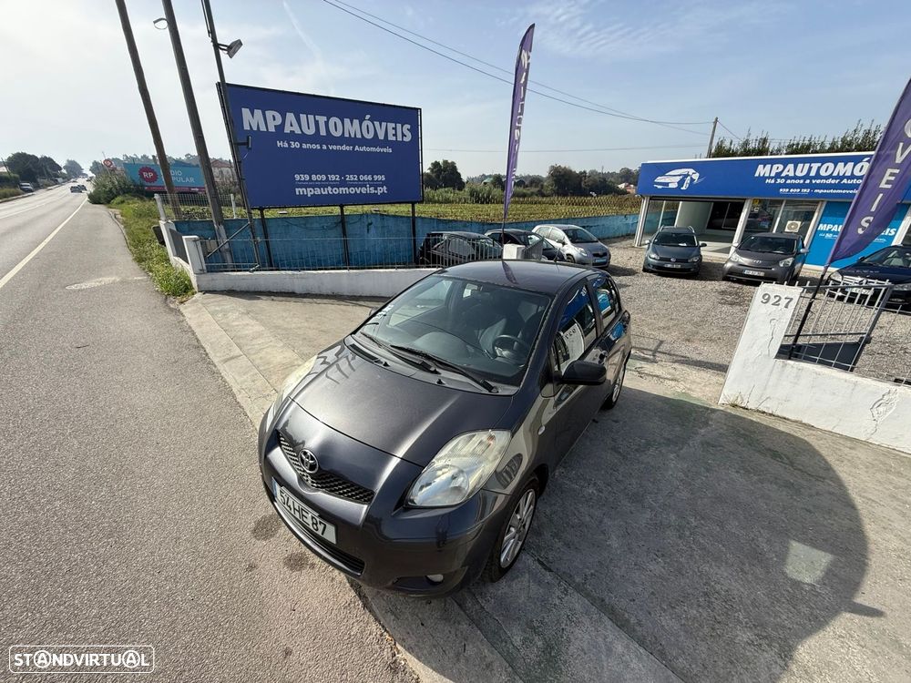 Toyota Yaris 1.4 D-4D AC - 11