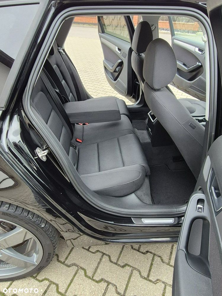 Audi A4 Avant 2.0 TDI clean diesel Quattro S tronic - 30