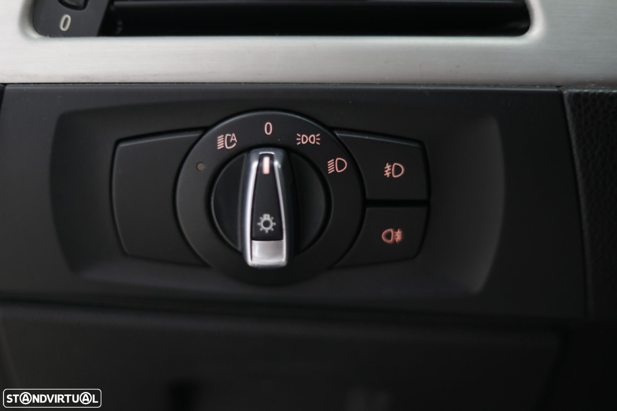 BMW 318 d Navigation - 22