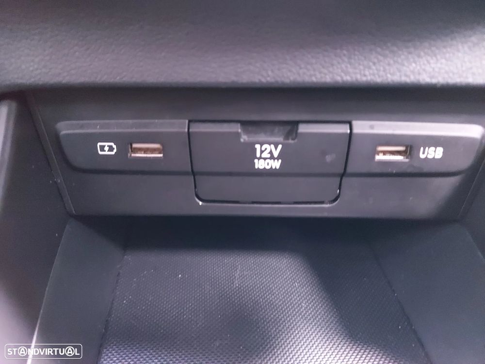 Hyundai Bayon 1.0 T-GDI Premium - 25