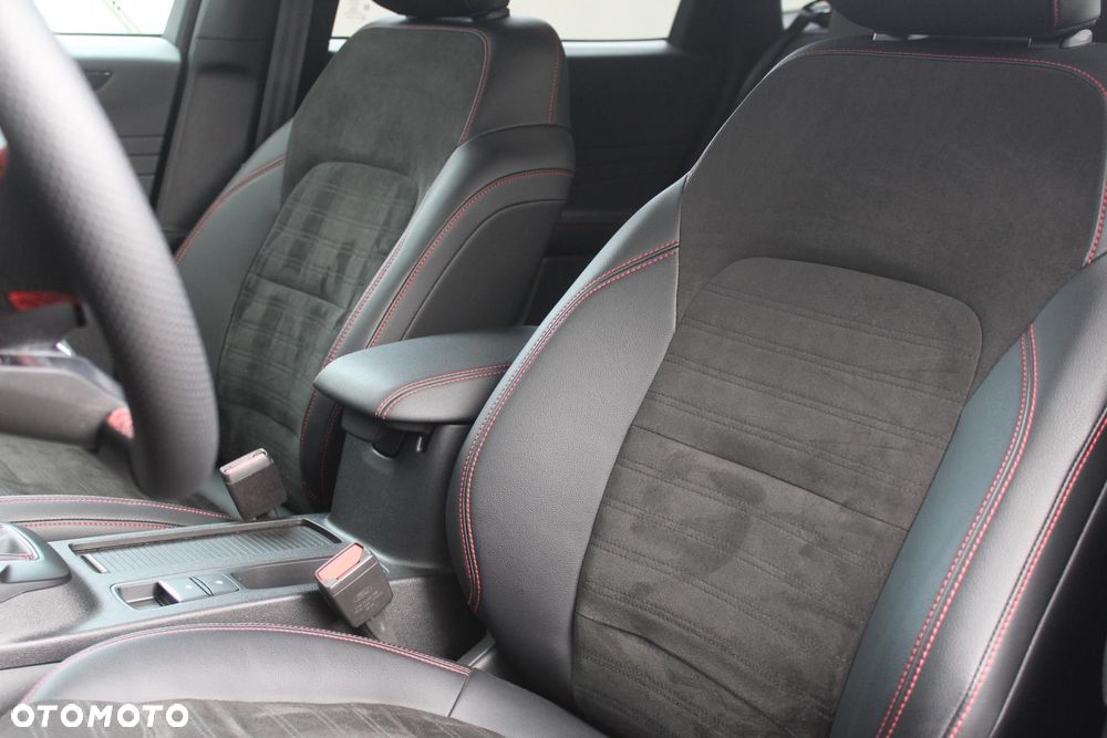 Ford Kuga - 8