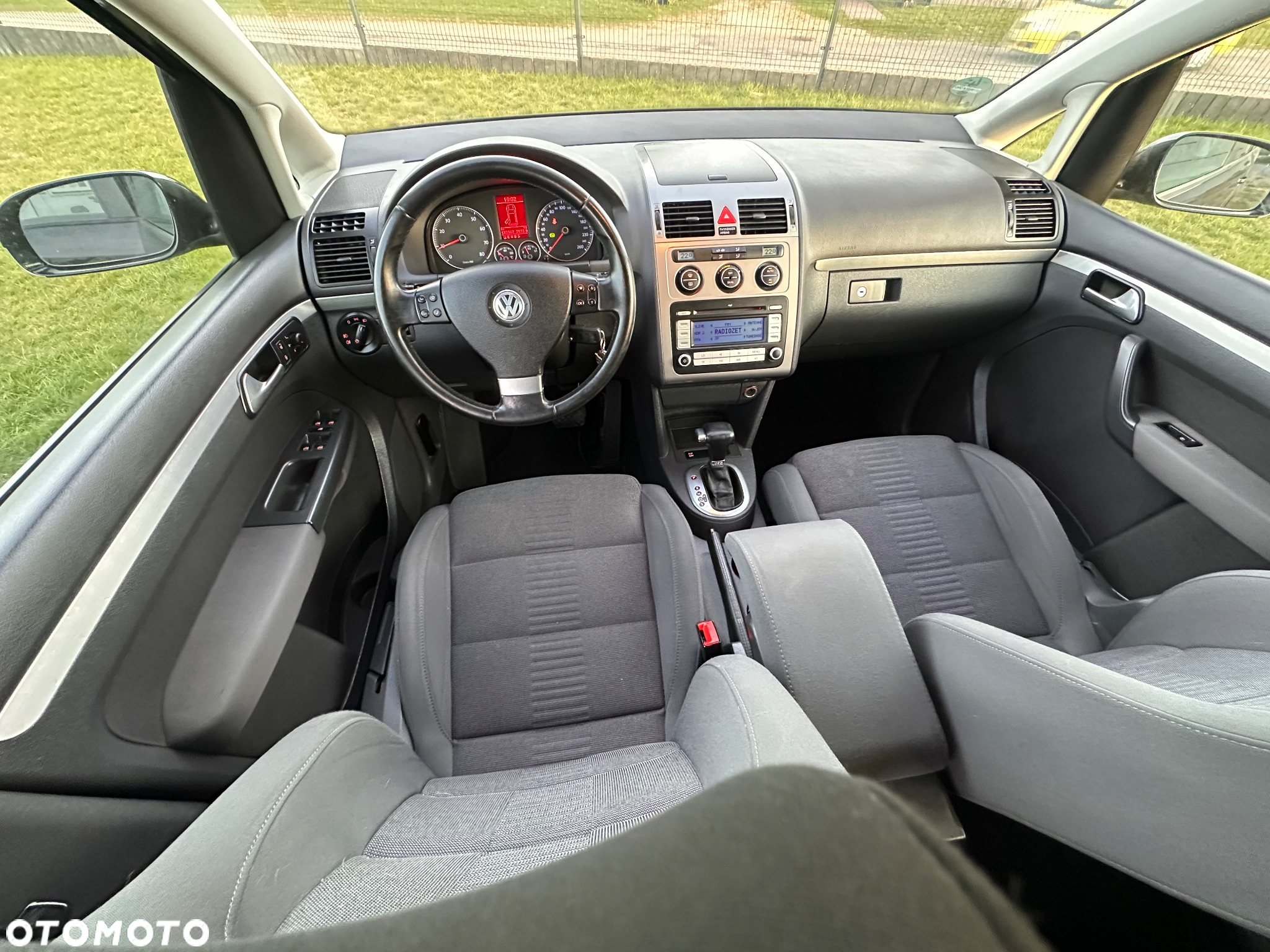 Volkswagen Touran 1.4 TSI Highline Perfectline DSG - 11