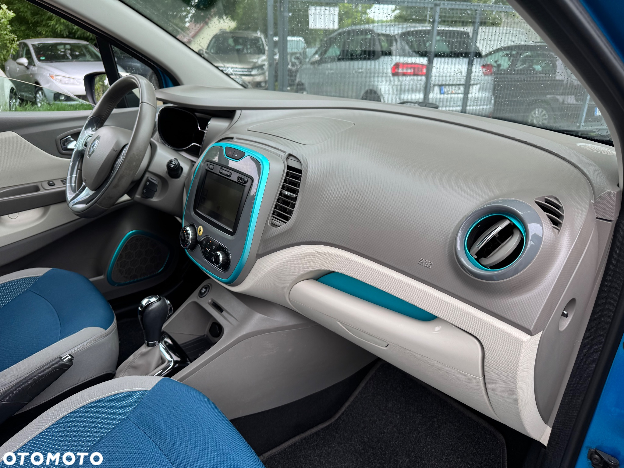 Renault Captur - 19