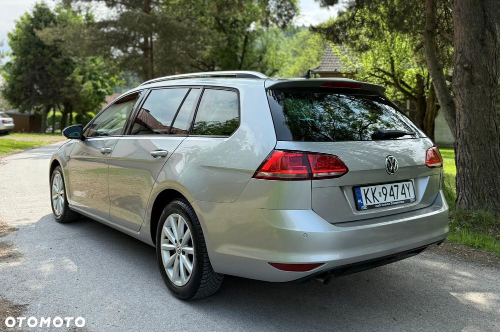 Volkswagen Golf 1.6 TDI BlueMotion Technology Lounge - 10