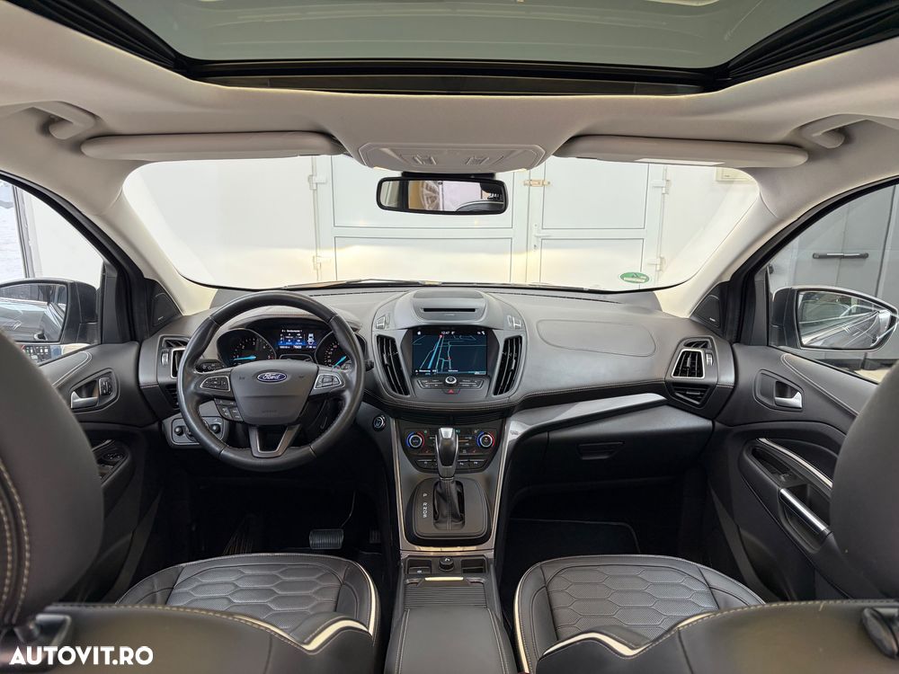 Ford Kuga 2.0 TDCi 4x4 Aut. Vignale - 6